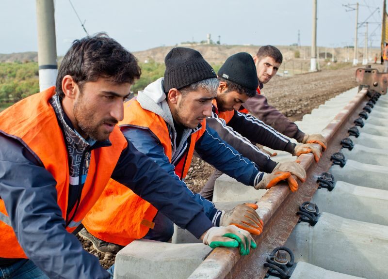 Azeri workers